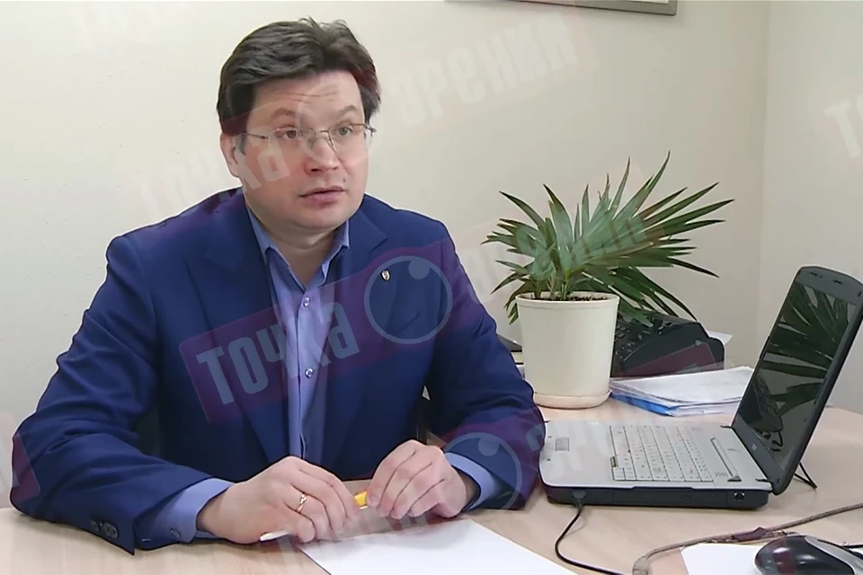 Растение не выдержало слов политолога и поникло. Фото: соцсети