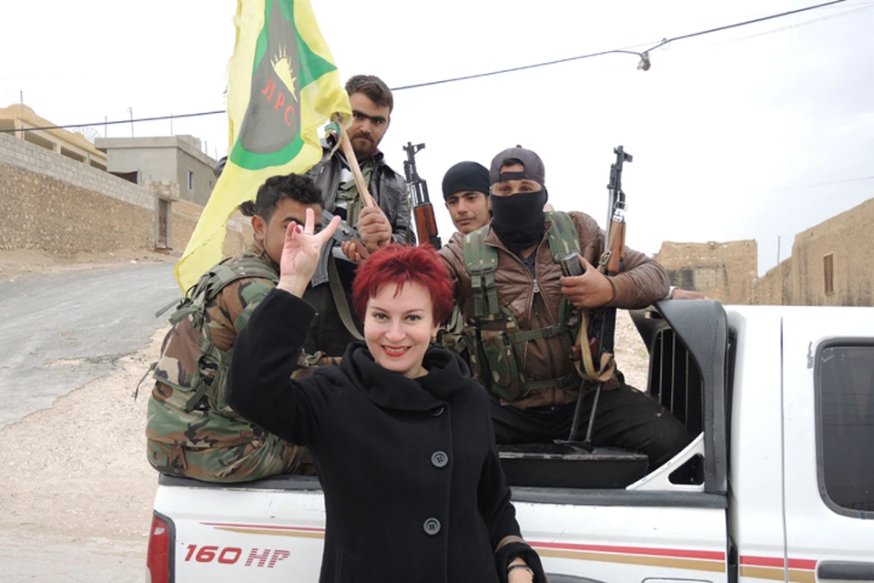 Специальный корреспондент КП Дарья Асламова пишет о курдах восемь лет. На фото - сирийский Курдистан, город Эль-Хоул, освобожденный курдскими отрядами народной самообороны от террористов
