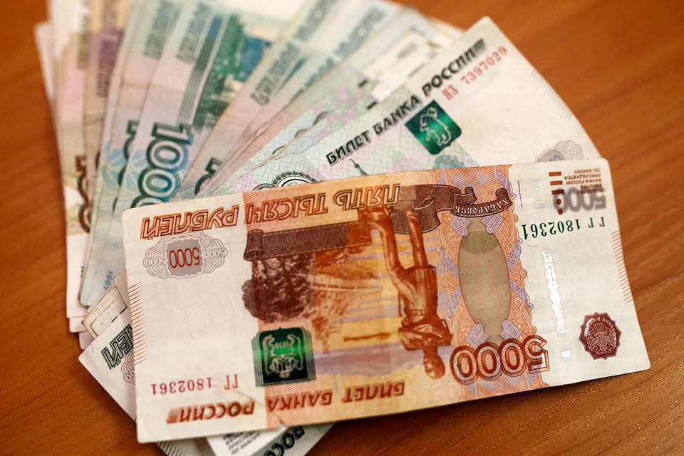 В Чечне аферисты перевели военным на банковские карты миллионы рублей