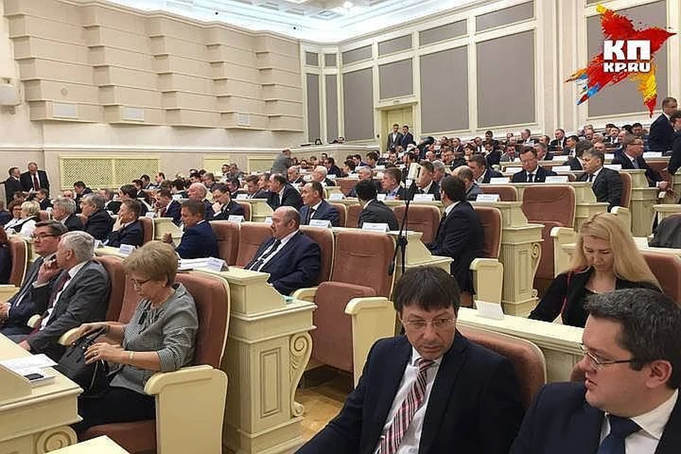 По мнению экспертов, Наталья Кузнецова переоценила силы оппозиционных парламентских партий, говоря о вопросе одного мандата
