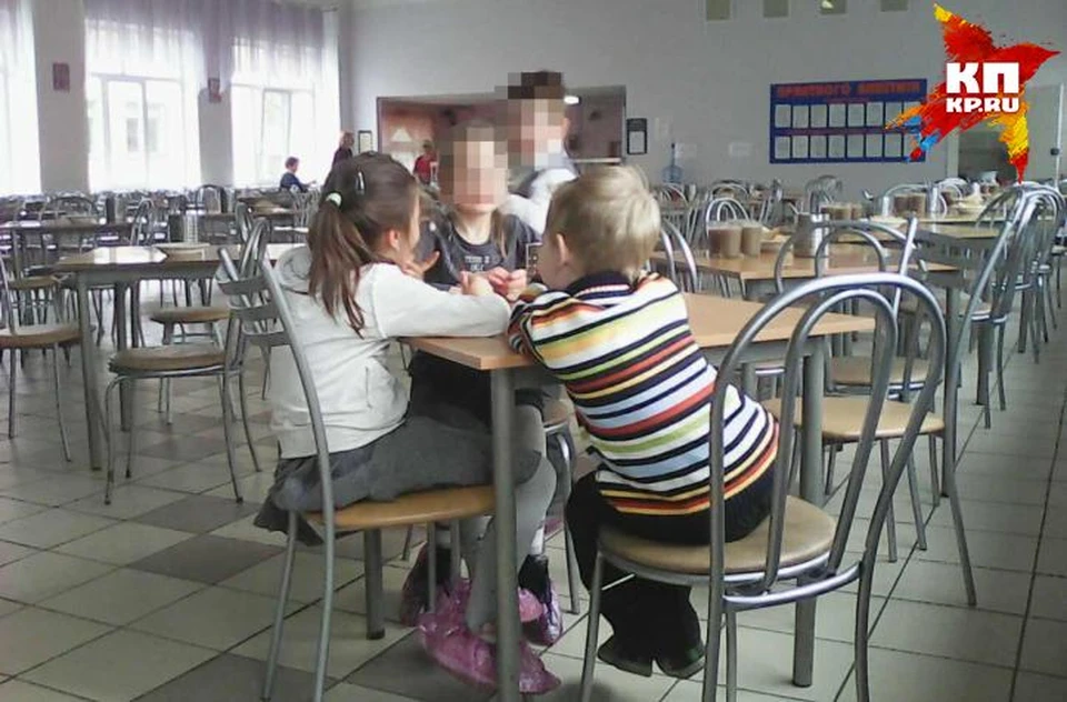 В школах Екатеринбурга учеников делят на бедных и богатых