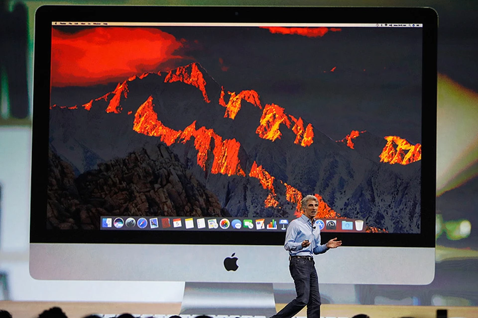 Одна из особенностей нового iMac Pro - 27-дюймовый дисплей Retina 5K с поддержкой до 1 миллиарда цветов.