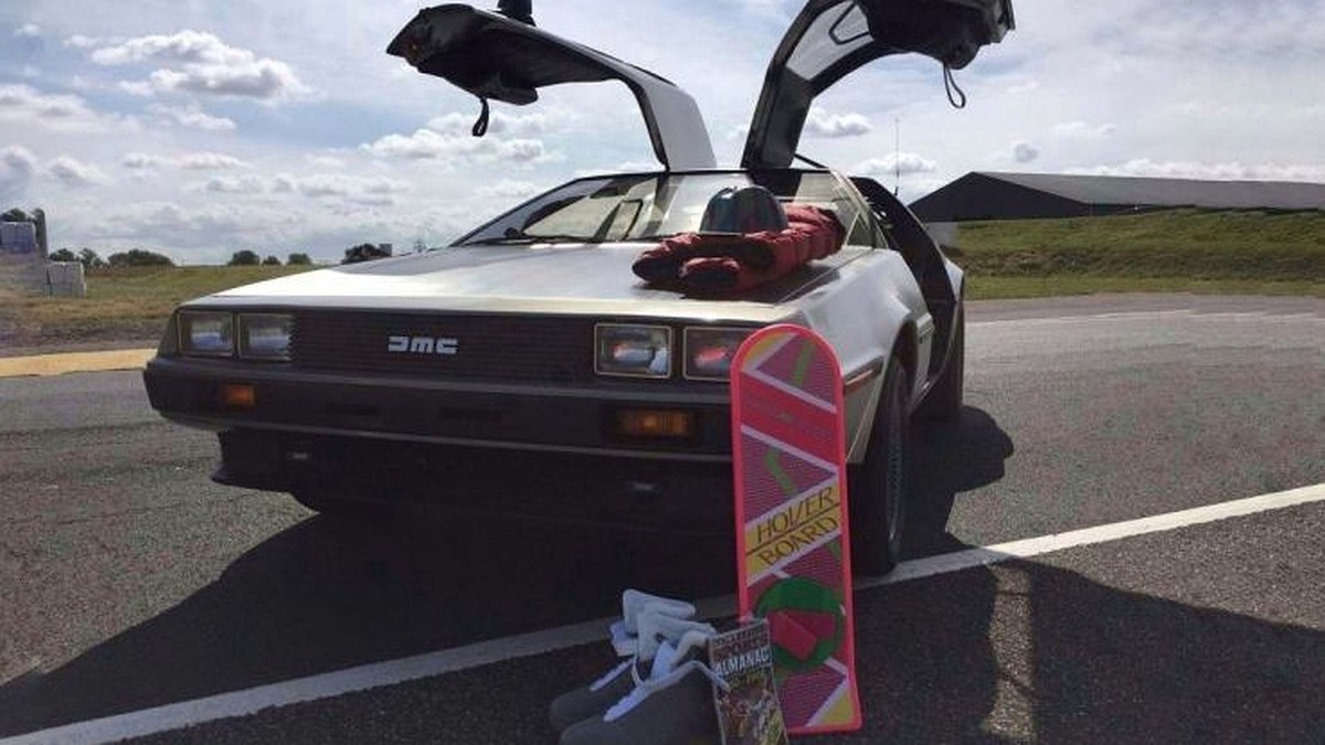 На продажу выставлен DeLorean из фильма «Назад в будущее» - KP.RU