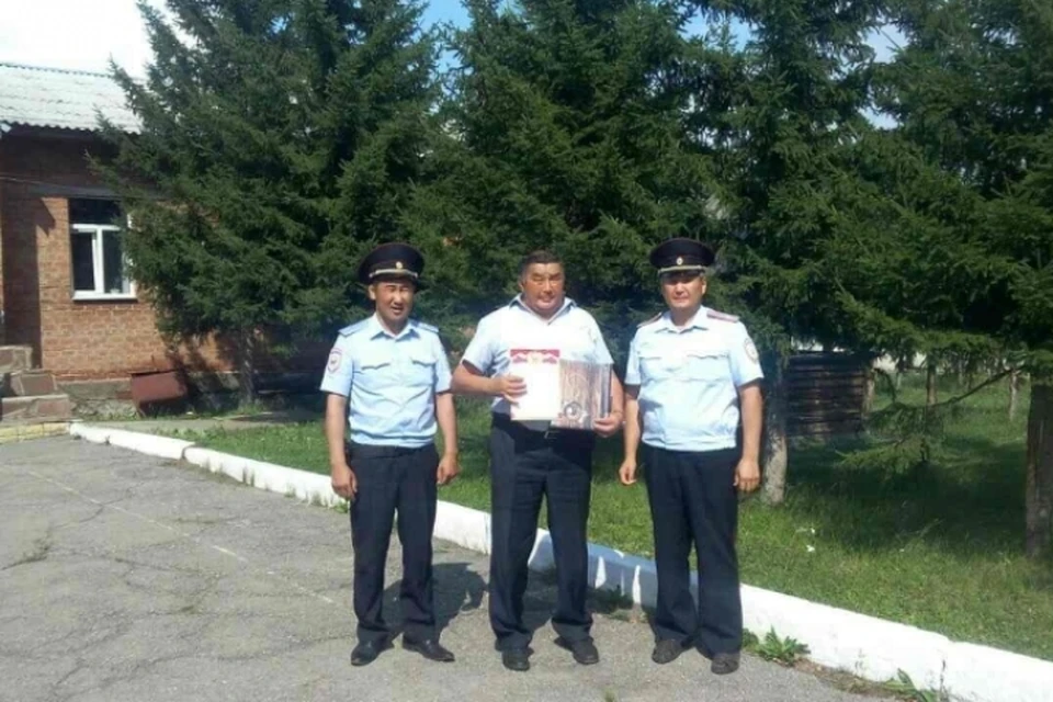 За спасение заблудившейся в лесу пенсионерки наградили главу села Иркутской области