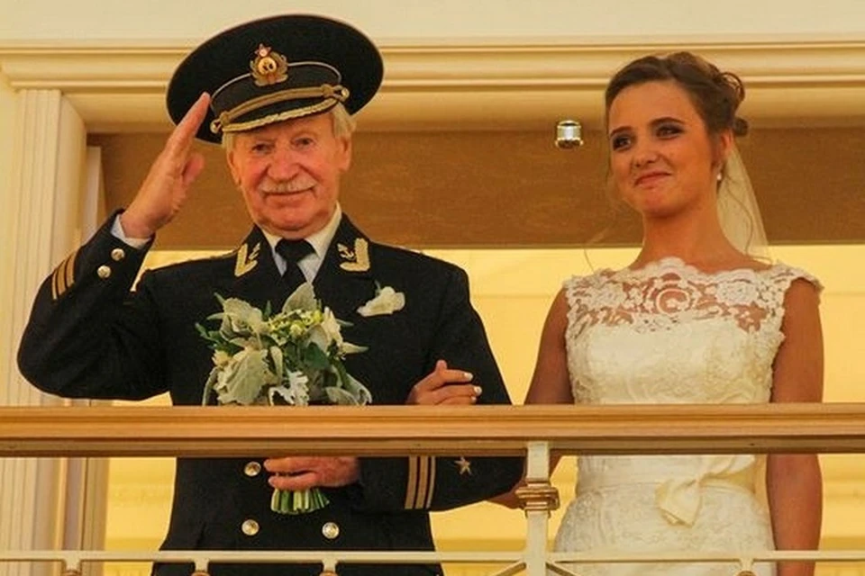 Иван да Наталья поженились ровно два года назад