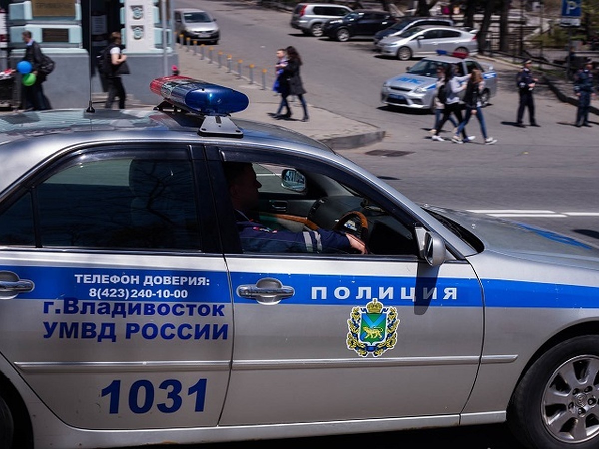 Во Владивостоке заминировали торговый центр, где состоялась премьера фильма  