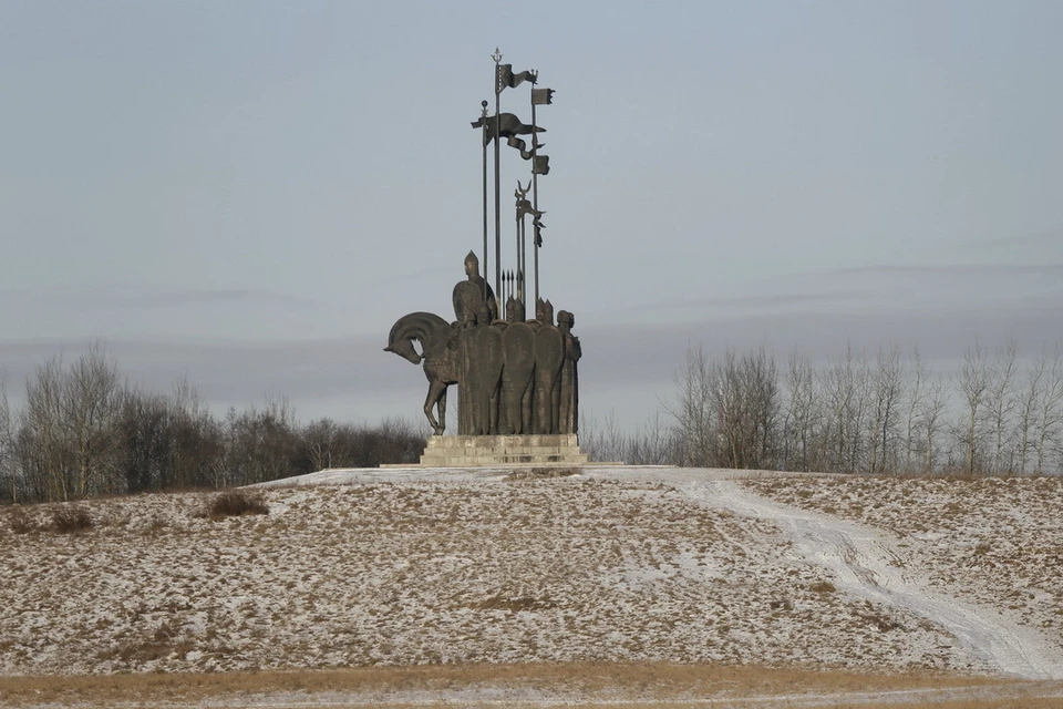 Самый большой памятник князю в Псковской области находится на горе Соколиха