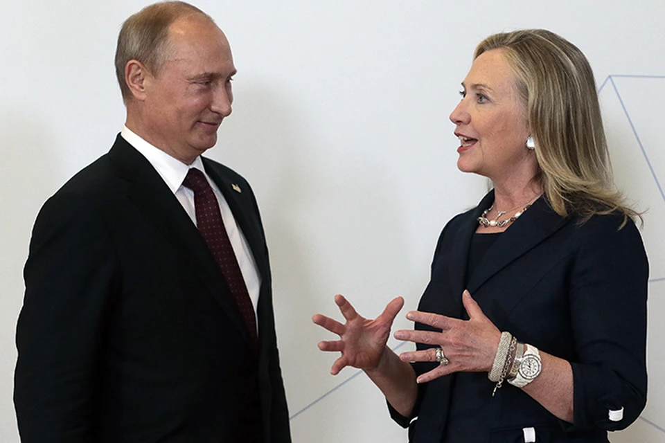 Клинтон не может сказать правду и поэтому она продолжает эксплуатировать миф о том, что Россия вмешалась в президентские выборы в США