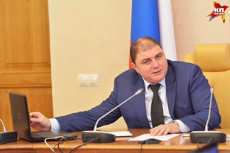 Вадим Потомский досрочно покинул пост главы региона.