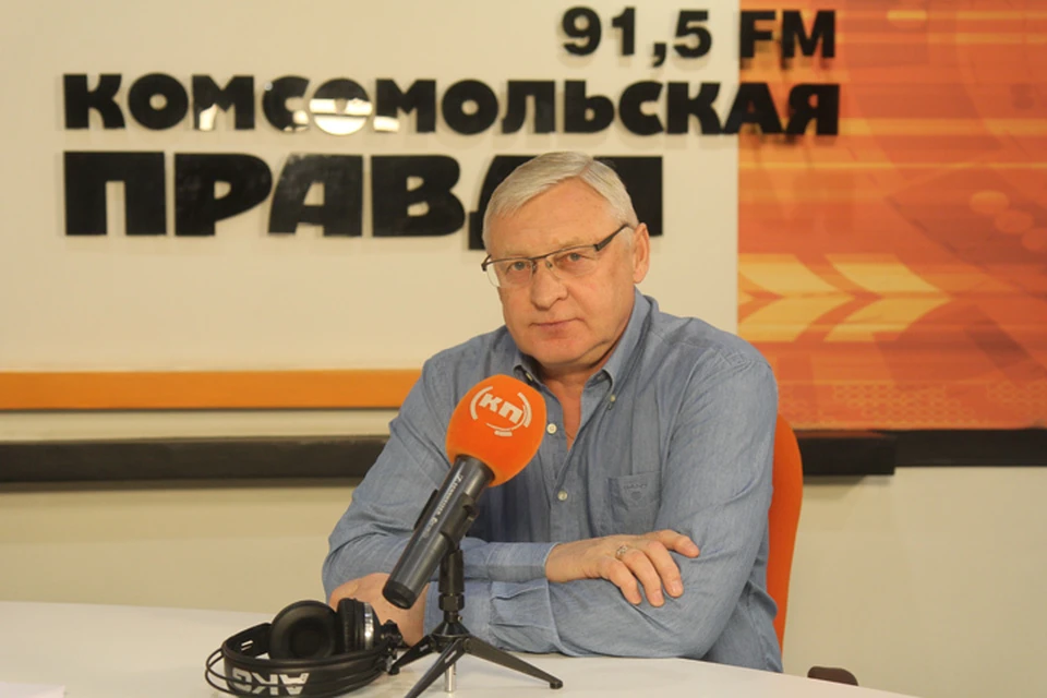 Главный тренер ХК «Байкал-Энергия» Андрей Пашкин: «В обороне хотим играть как шведы, а в атаке как россияне»