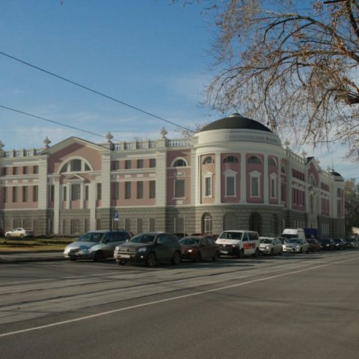 Старейшую общественную баню Екатеринбурга «Бодрость» снесут в начале  следующего года - KP.RU