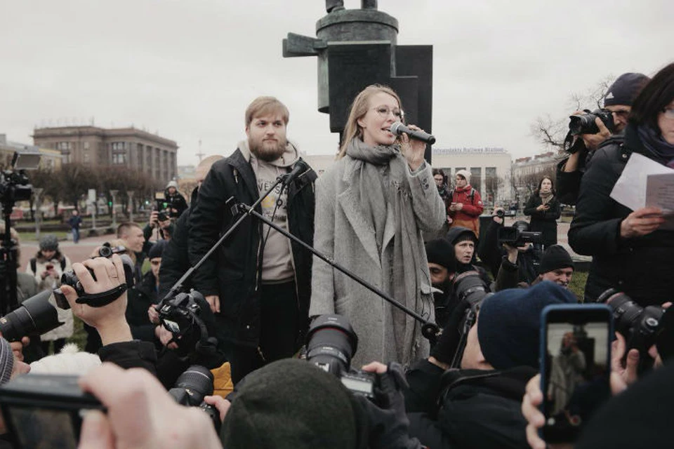 Ксения Собчак выступила на площади Ленина. Фото: официальная страница Ксении Собчак
