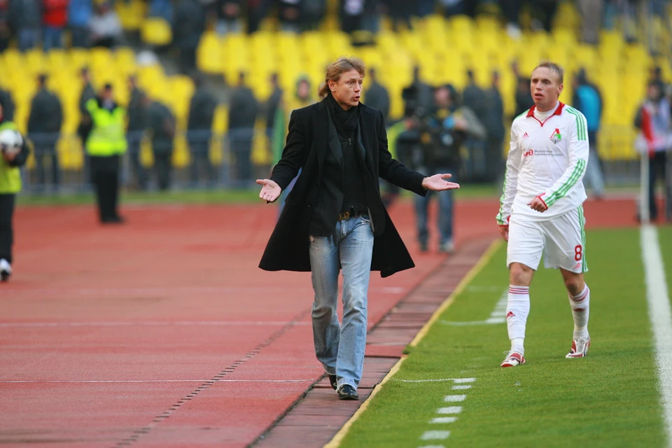 Валерий Карпин