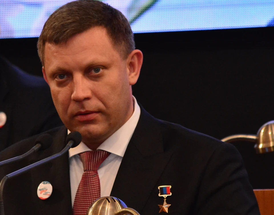 Глава ДНР Александр Захарченко поздравил президента РФ Владимира Путина с победой на выборах.