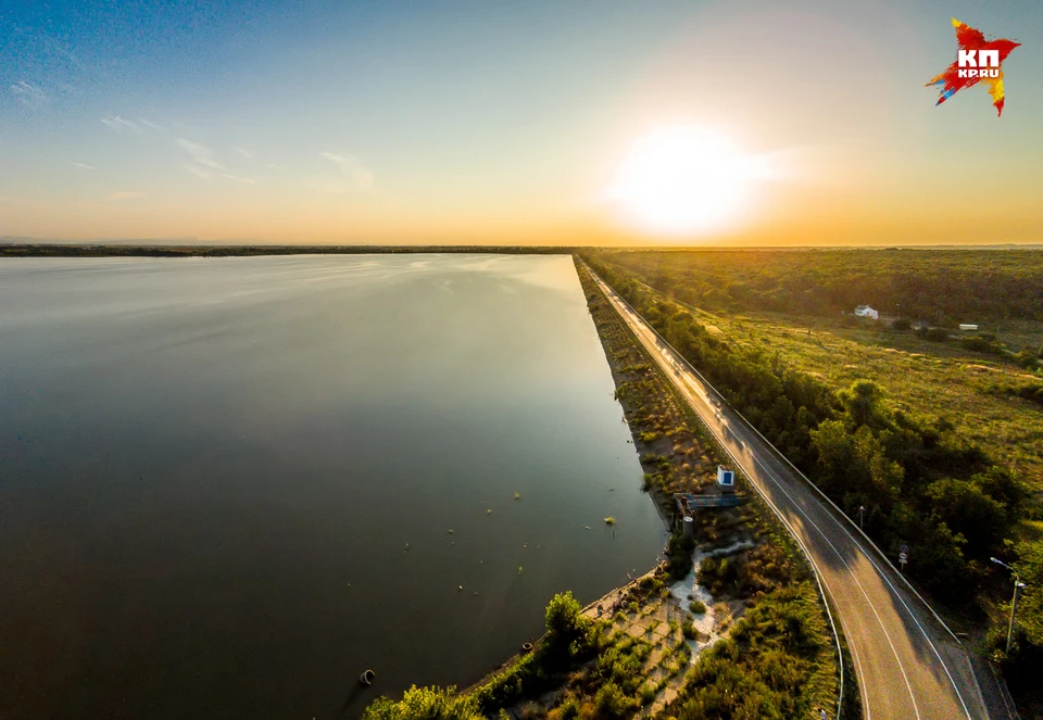Краснодарское водохранилище занимает 46,4 тысячи гектаров земли