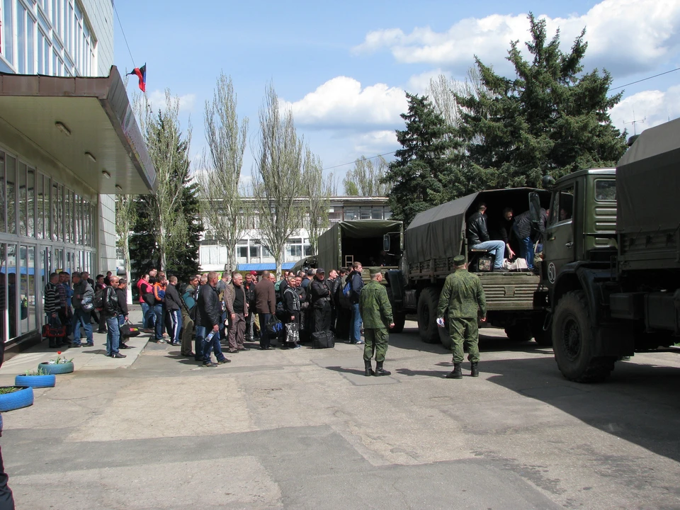 Резервисты пробудут неделю в одной из воинских частей под Донецком