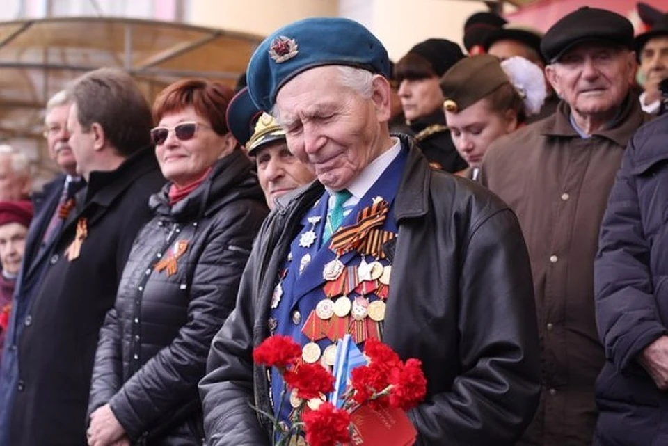 Ветеранам Великой Отечественной решили подарить бесплатный проезд.