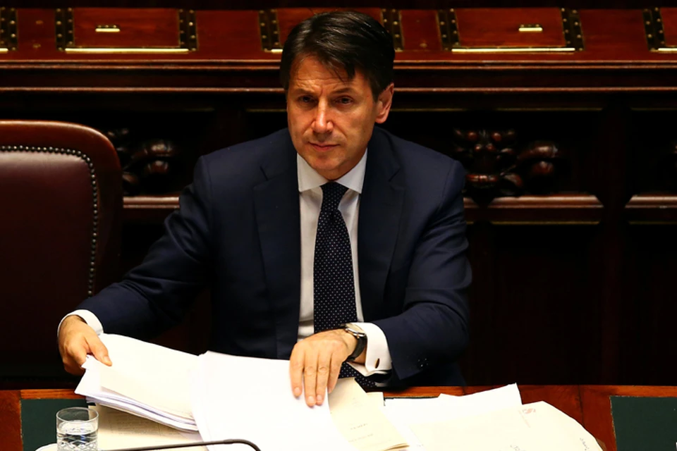 Обе палаты итальянского парламента проголосовали за доверие правительству Джузеппе Конте