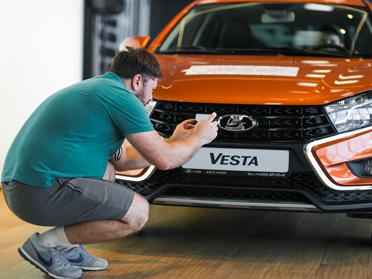 В Ростове-на-Дону представили новый автомобиль LADA Vesta Cross - KP.RU