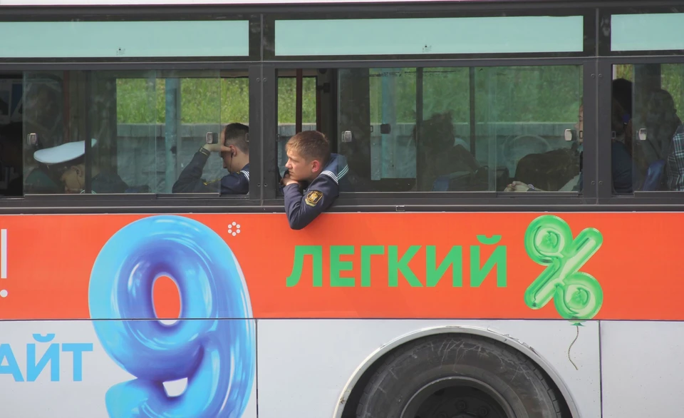 На сегодняшний день проезд в автобусах стоит 23 рубля