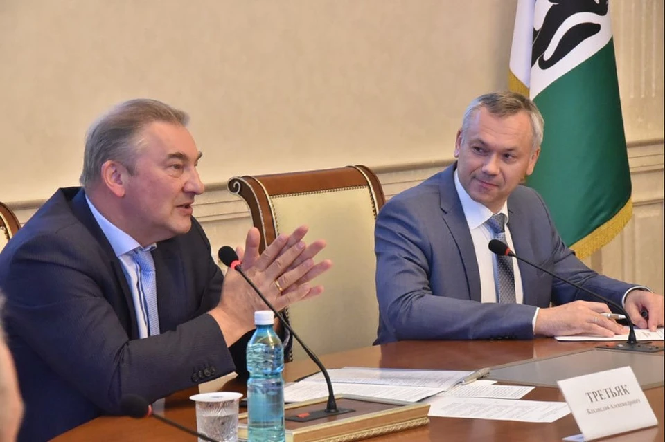 Владислав Третьяк и глава региона Андрей Травников составили план подготовки к молодежному Чемпионату мира.