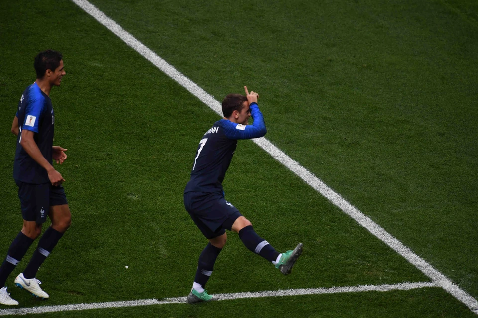 Антуан Гризманн - автор одного из голов команды Франции в финале чемпионата мира по футболу 2018.