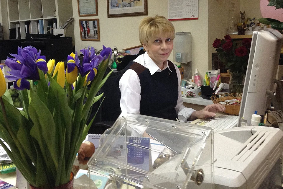 Учредитель благотворительной организации "Доктор Лиза", врач Елизавета Глинка на своем рабочем месте, 2015 год.