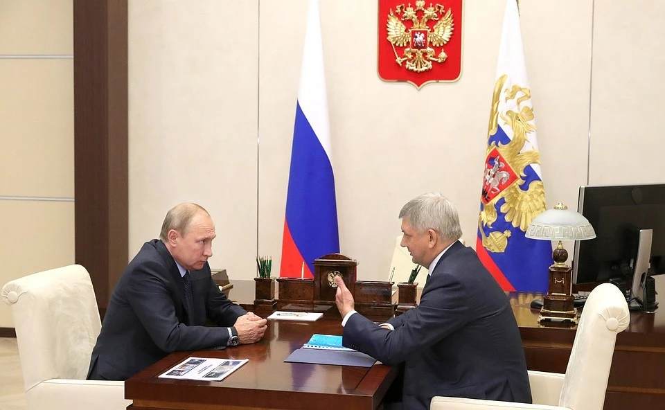 Александр Гусев сумел доказать Владимиру Путину необходимость создания особой экономической зоны.