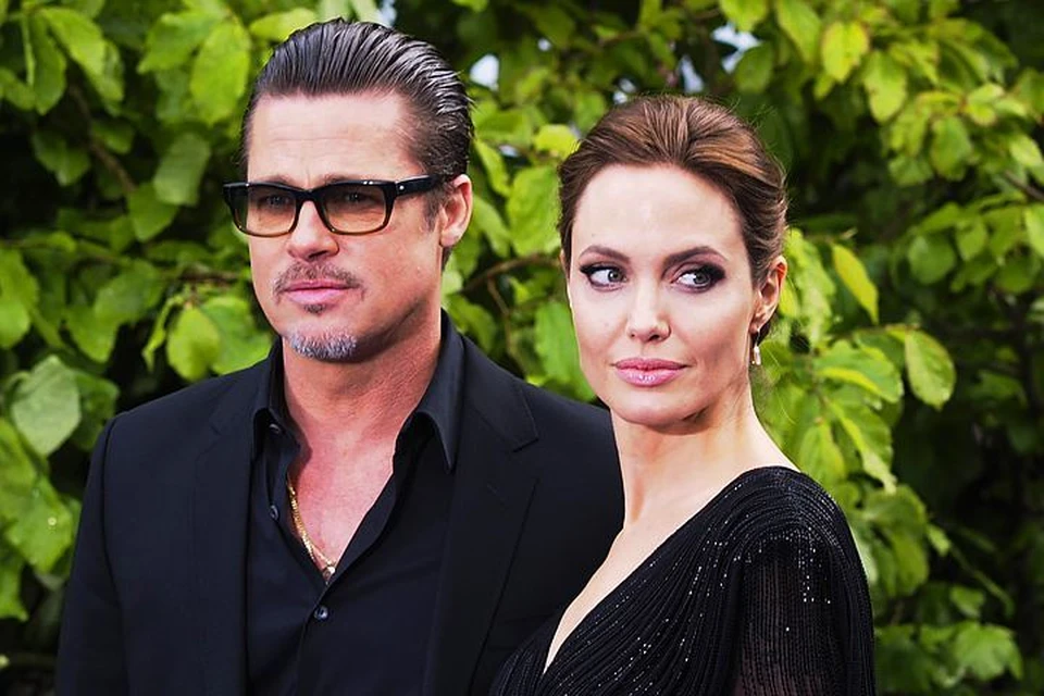 Адвокаты Джоли и Питта уже почти два года ведут упорную борьбу в суде, добиваясь развода самой знаменитой звездной пары Голливуда.
