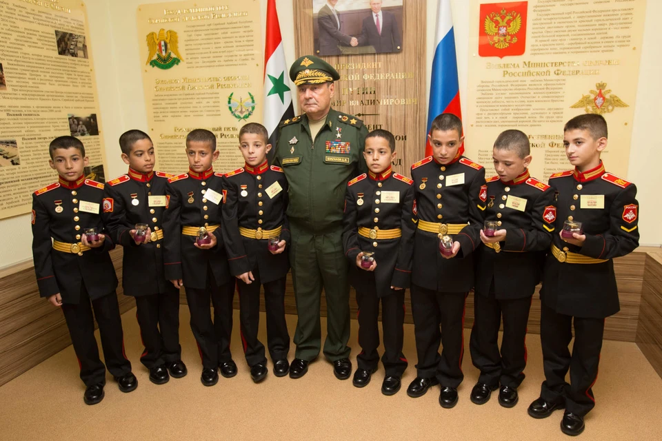 Восемь сирийских мальчиков в июле 2018 года прибыли в Петербург по соглашению между Сирией и Россией.