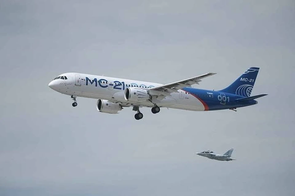 Самолет МС-21, собранный на Иркутском авиазаводе, планируют оснастить защитой от ракет