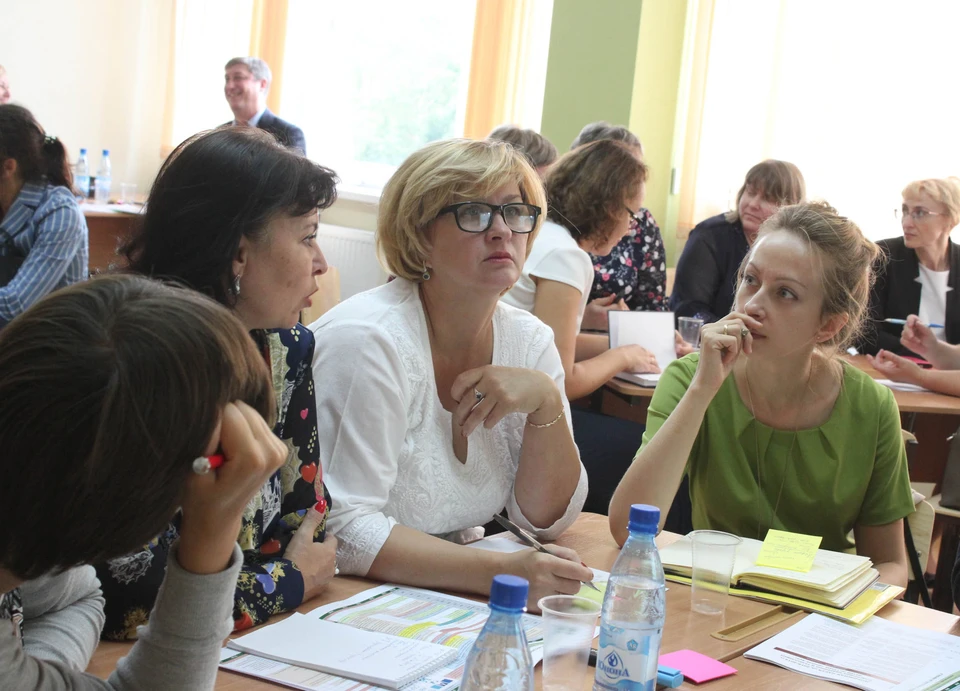В 2018 году работа предметных ассоциаций была представлена в новом формате - слете учителей. Фото предоставлено департаментом общего образования Томской области.