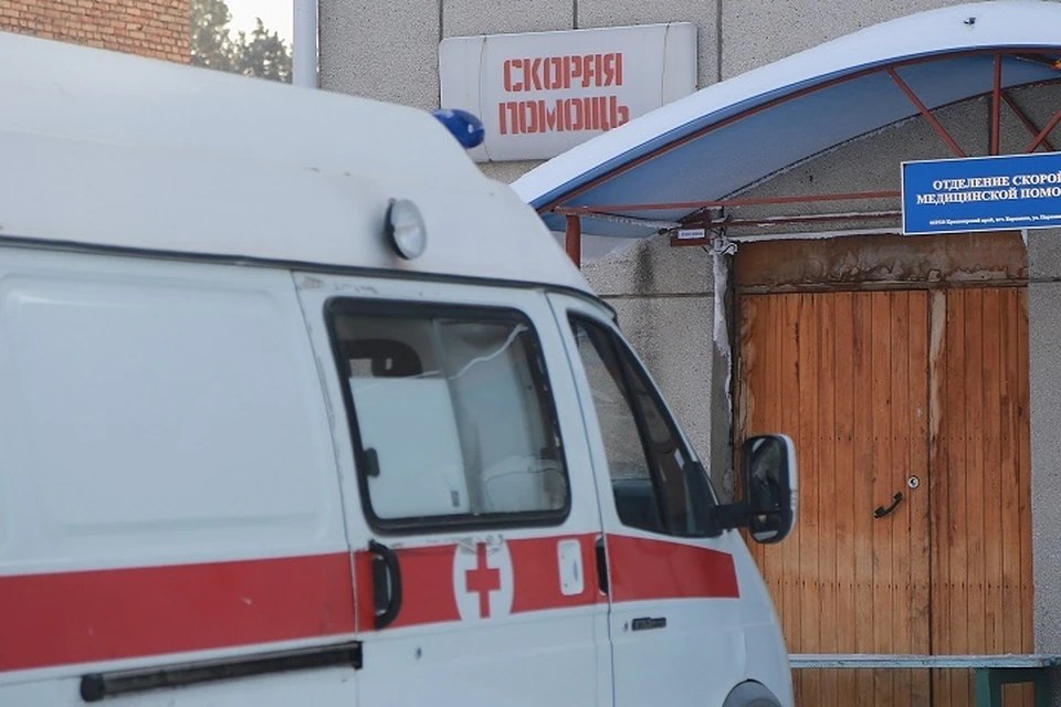 Таштагол больница. Скорая Таштагол. В Таштаголе сбили мужчину. Номер скорой Таштагол