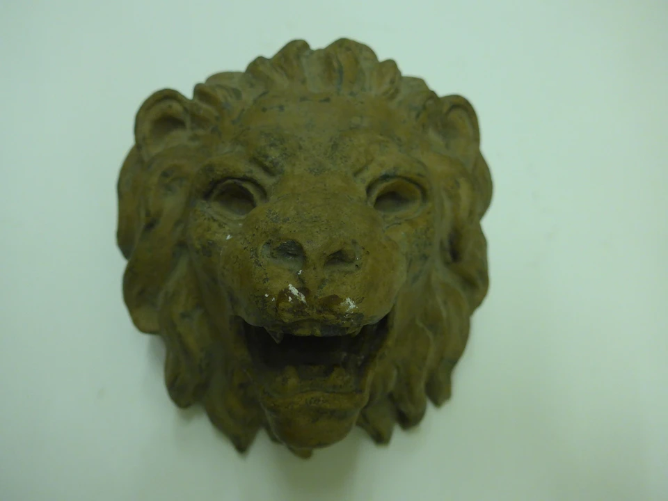 Та самая пропавшая маска льва. Фото: пресс-служба музея