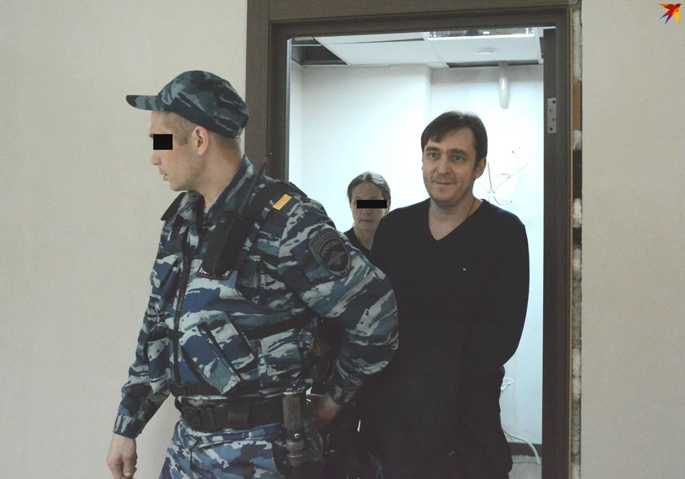 Роман Зенищев уже осужден на 10 лет лишения свободы в колонии строгого режима и штрафу в сумме 1,1 млн рублей
