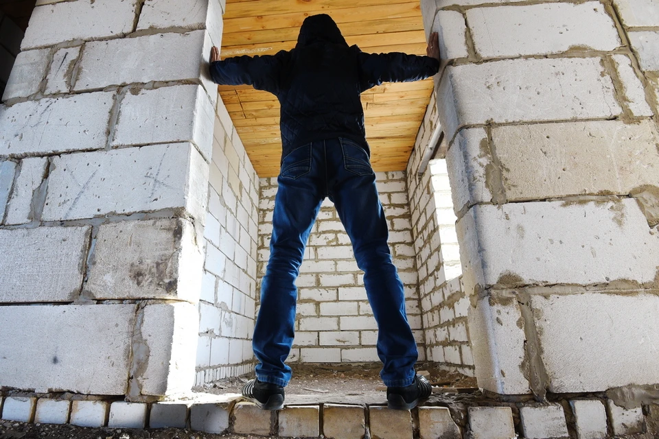 Недавнее падение ипотечных ставок многих заставило решиться на кредит. Но новая проблема может порушить все их надежды и планы