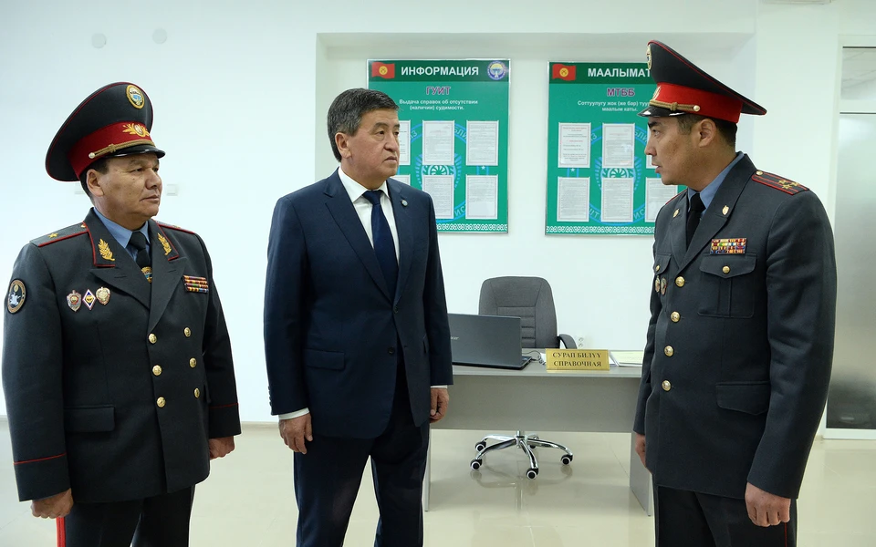 Новую систему президенту представили министр и секретарь Совбеза.