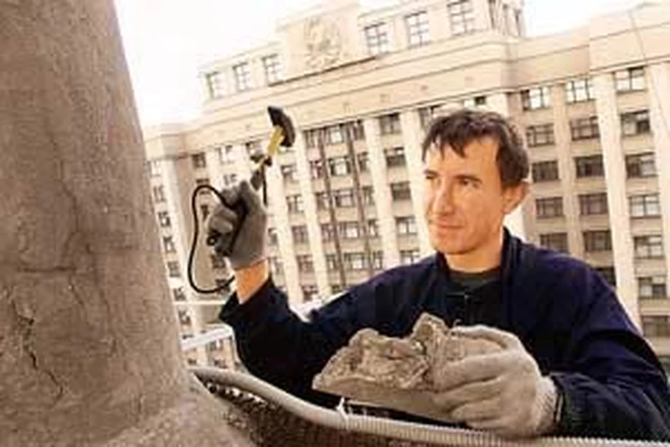 Скоро от «Москвы» не останется ни камешка.