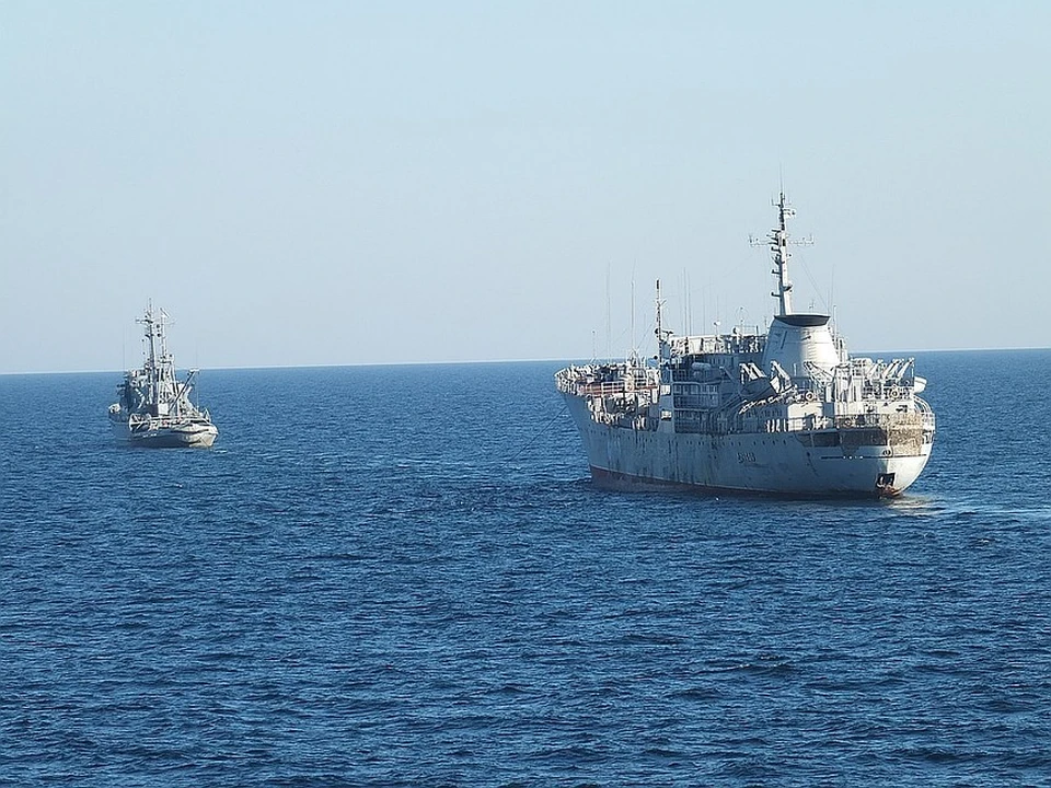 В сентябре украинские корабли прошли по морю близ Крыма. Фото: пресс-служба ПУ ФСБ по РК