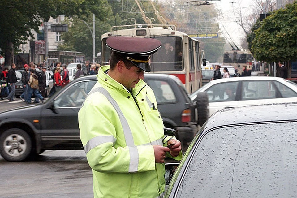 Полиция готовит облаву на водителей Молдовы: Водители должны будут выложить по 4500 леев штрафа - каждый!