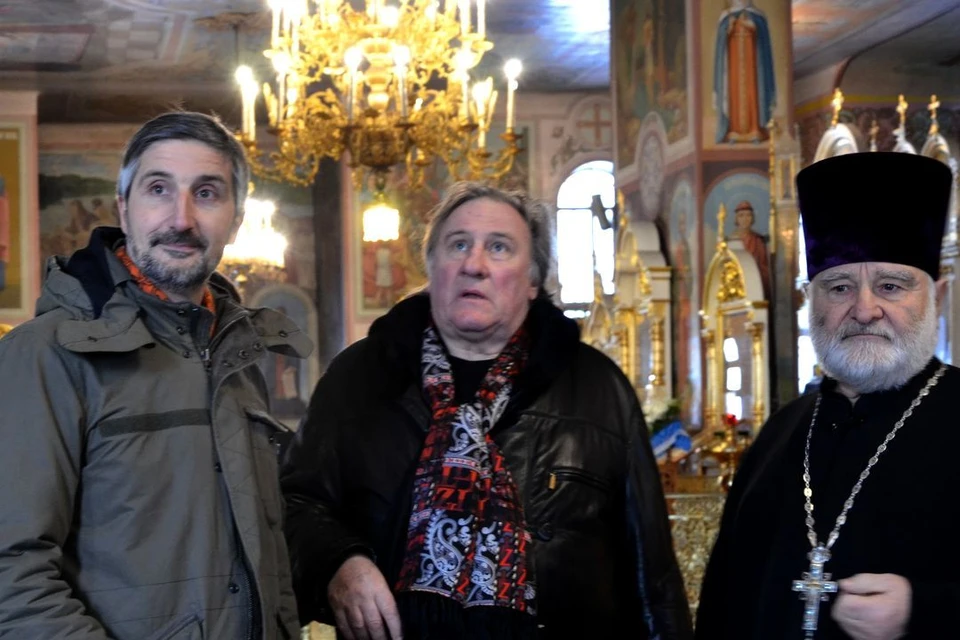 Жерар Депардье сказал, что будет ходить на богослужения. Фото: Новосибирская митрополия