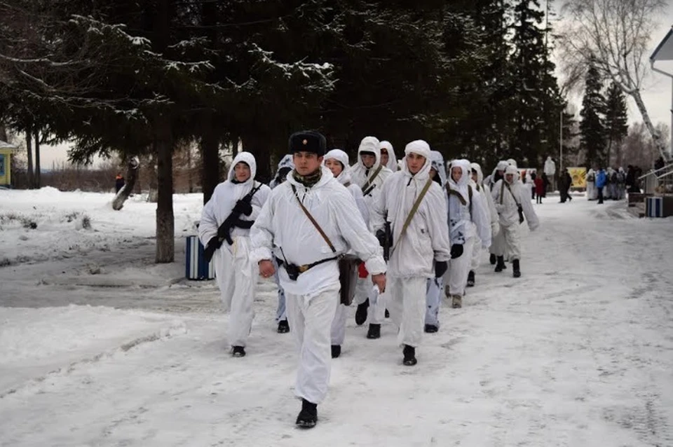 Стрельба под Тюменью: «юные ратники» реконструируют битву под Москвой. Фото Центра «Аванпост»