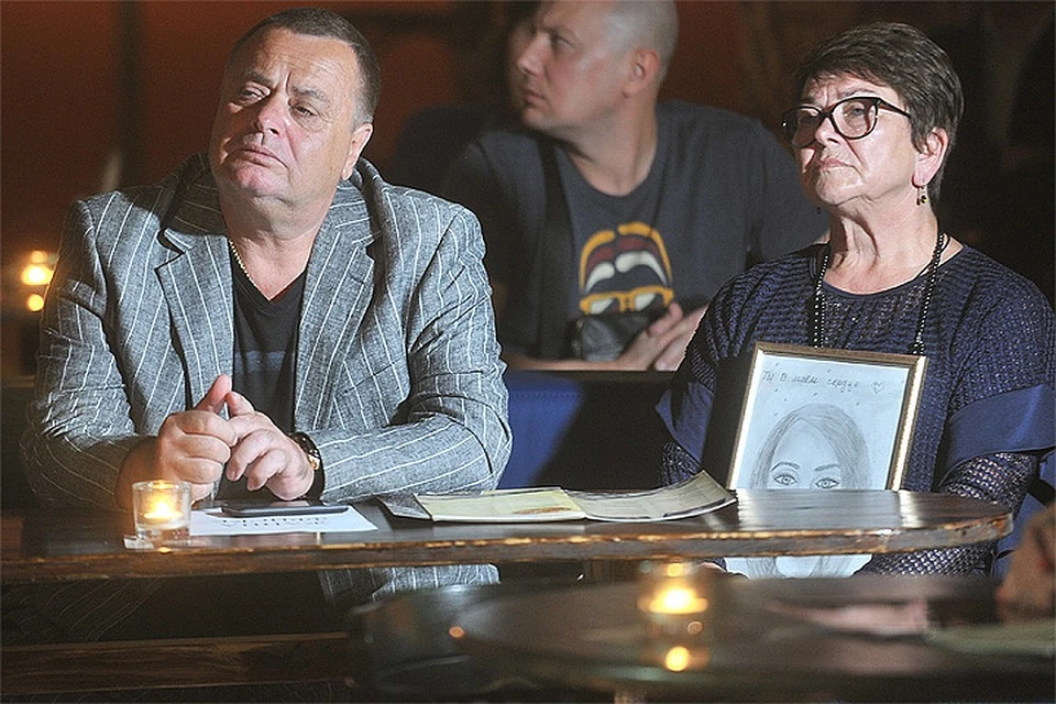 Отец певицы Жанны Фриске Владимир и мать Ольга Копылова.