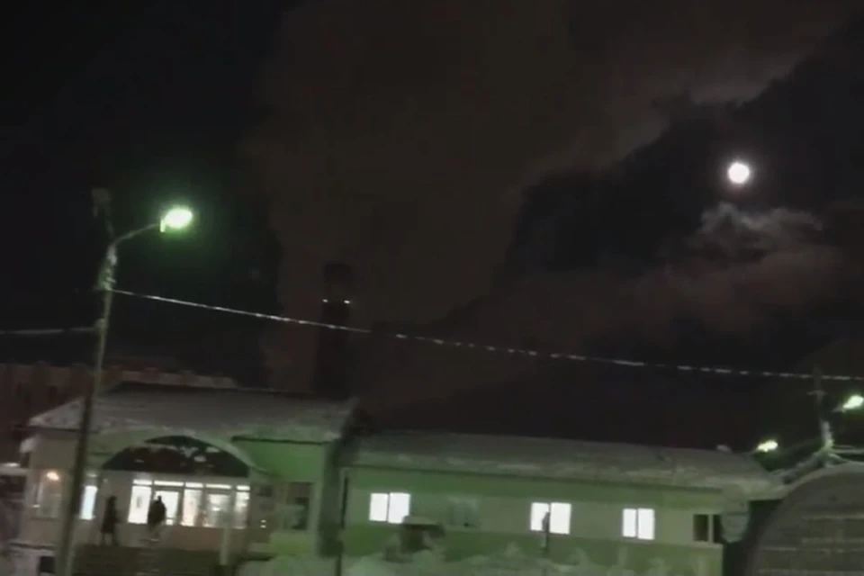 Небо над калийным рудником в Соликамском районе до сих пор в дыму.