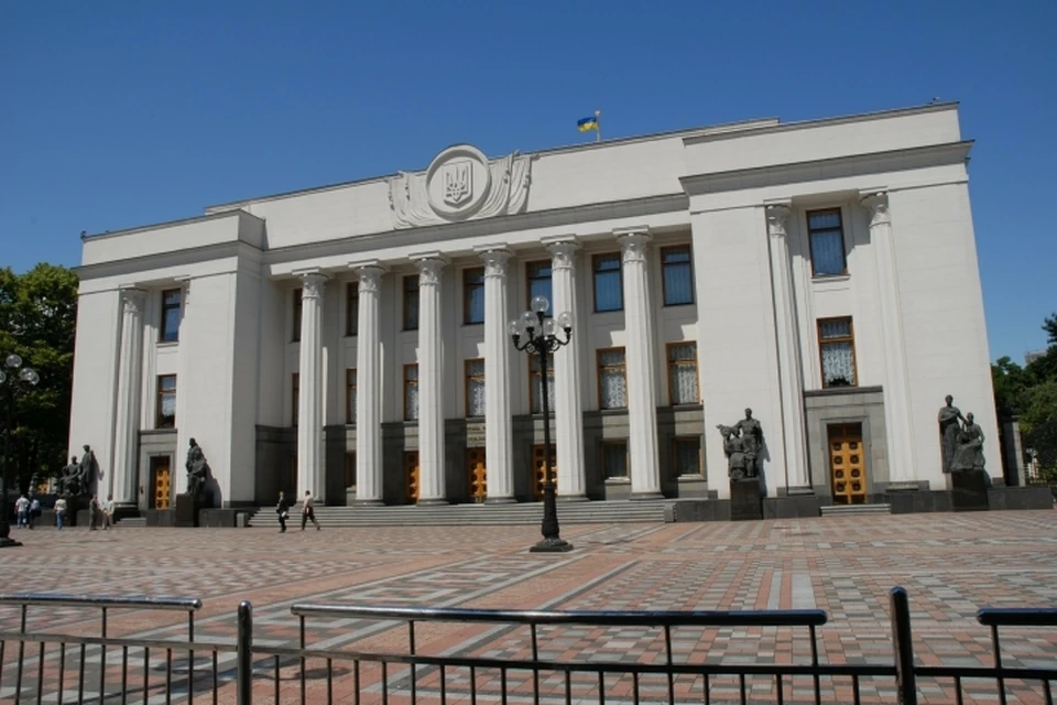В Верховной раде заявили о приближении Украины к лидерству в рейтинге должников