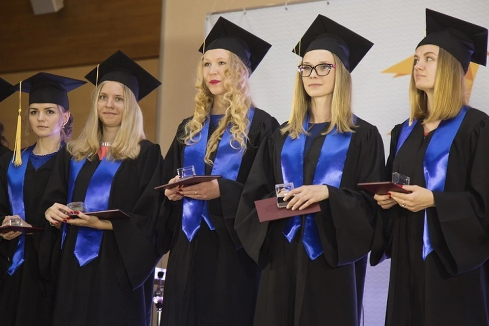 «Комсомолка» выяснила, на какие стипендии могут претендовать студенты ВУЗов Владивостока. Фото: Анастасия Котлярова