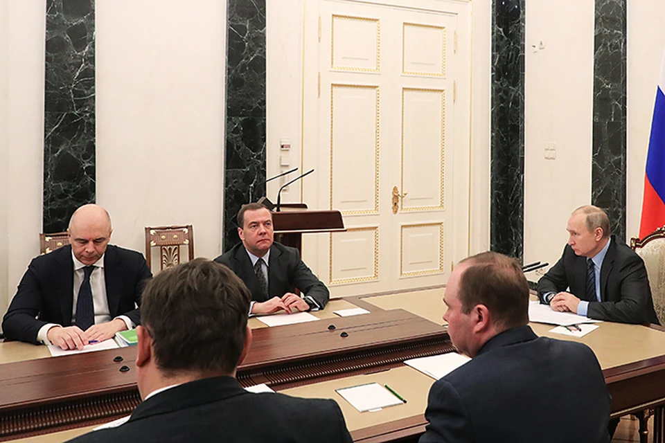 Владимир Путин провел заседание с членами правительства. Фото: Михаил Климентьев/ТАСС
