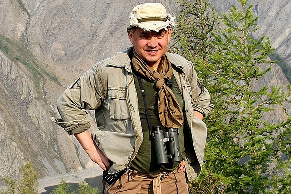 Сергей Шойгу уже 10 лет является президентом Российского географического общества.