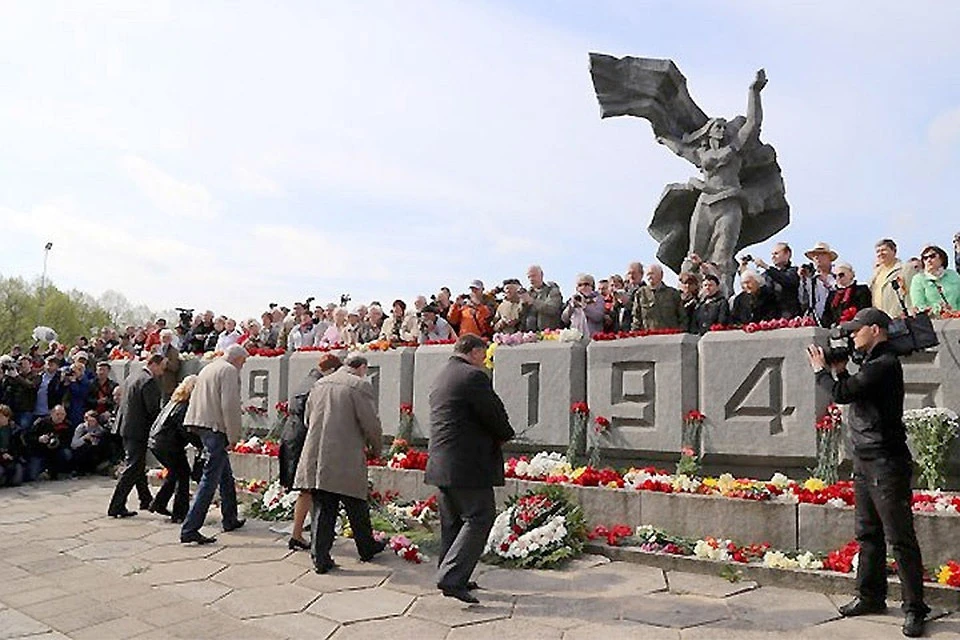 Памятник Освободителям в Риге. Фото: с сайта gorod.lv