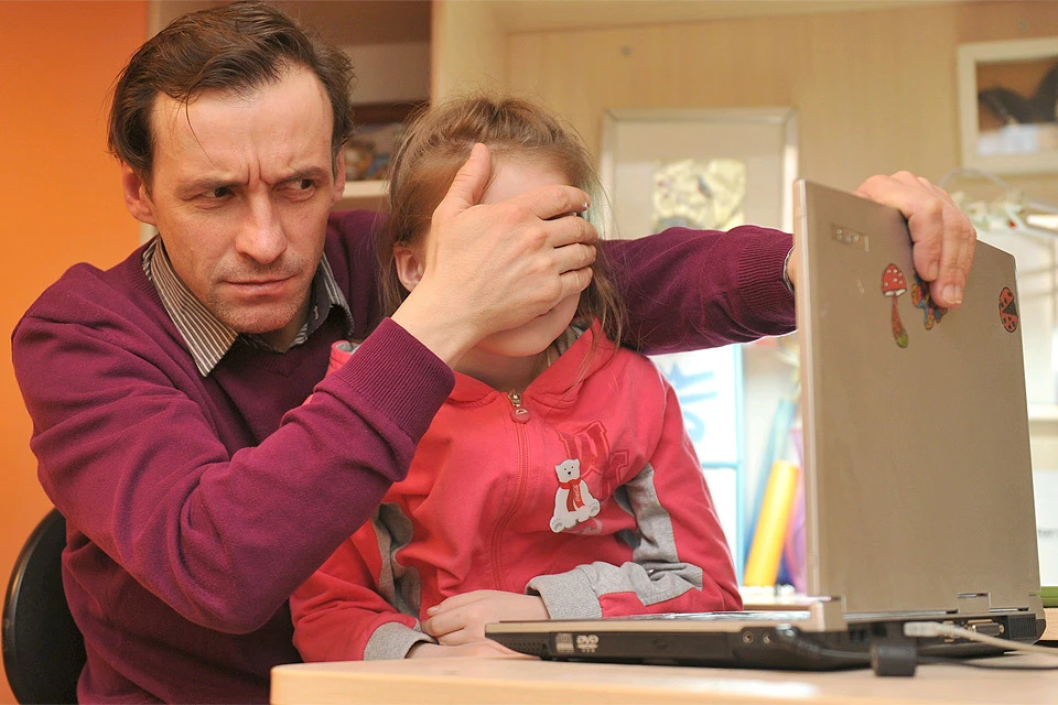 Конфликты из-за интернета, смартфонов и планшетов есть чуть ли не в каждой третьей российской семье.